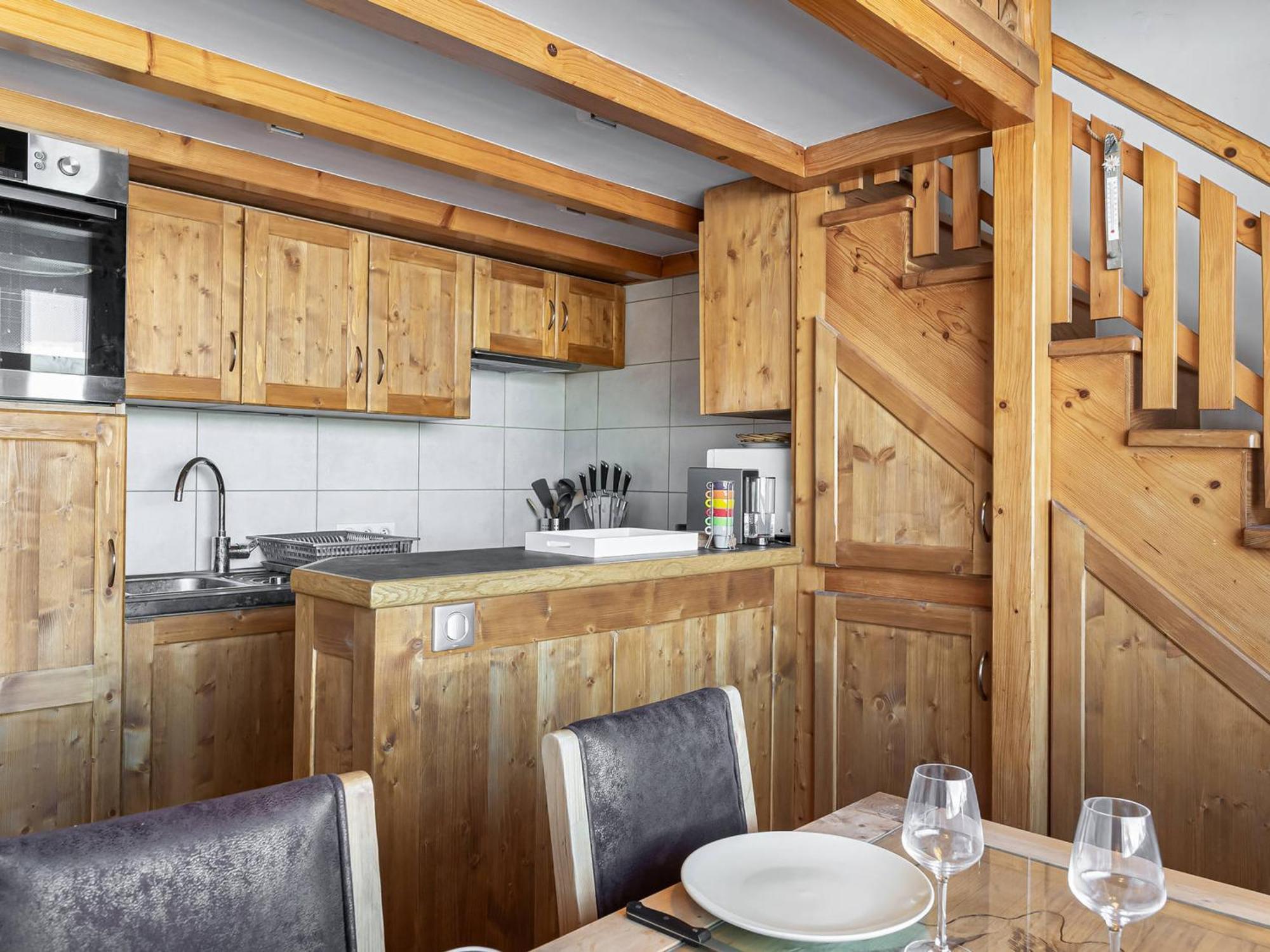 Appartement Renove Skis Aux Pieds, Pour 5 Pers, Courchevel Moriond, Wi-Fi Inclus - Fr-1-563-70 Exterior photo